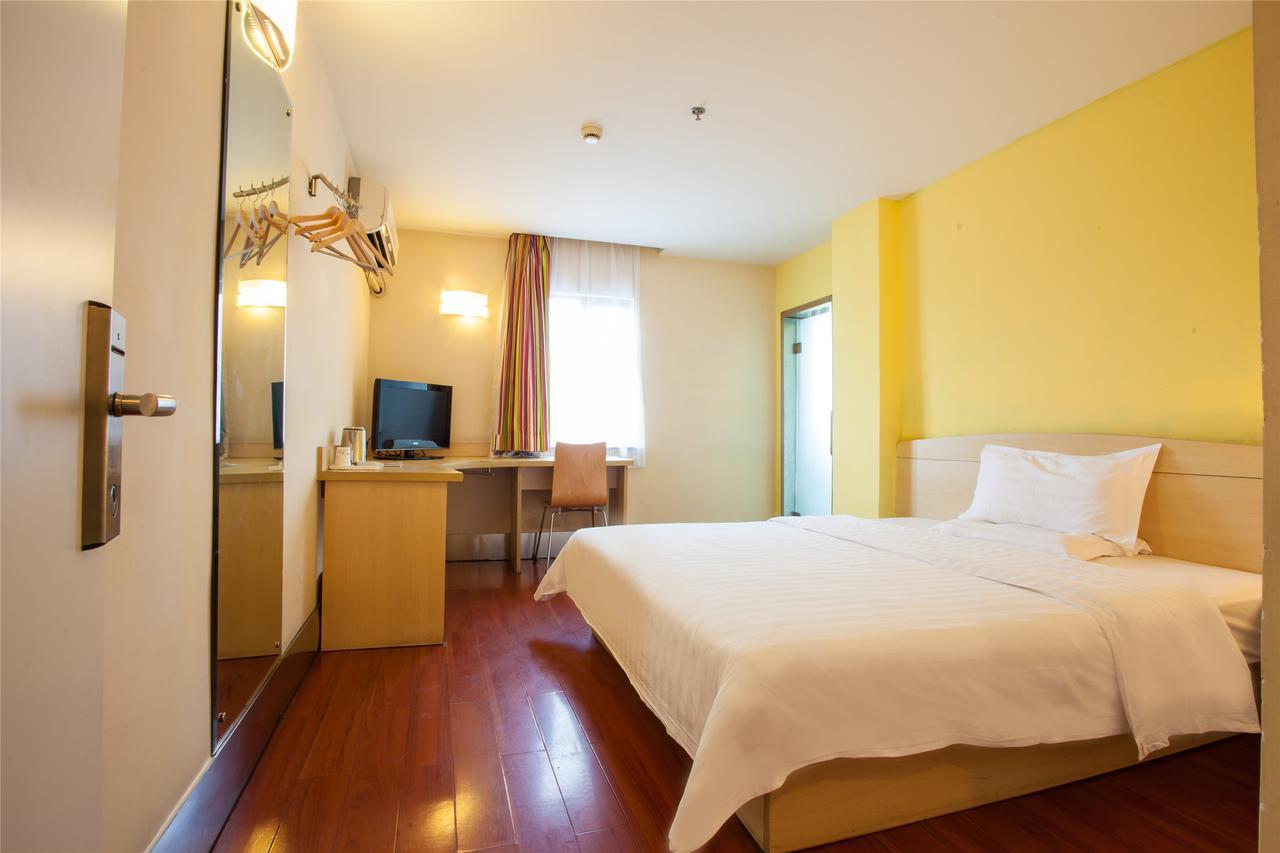 7Days Inn Shanghai Hong Mei South Road Branch Dış mekan fotoğraf